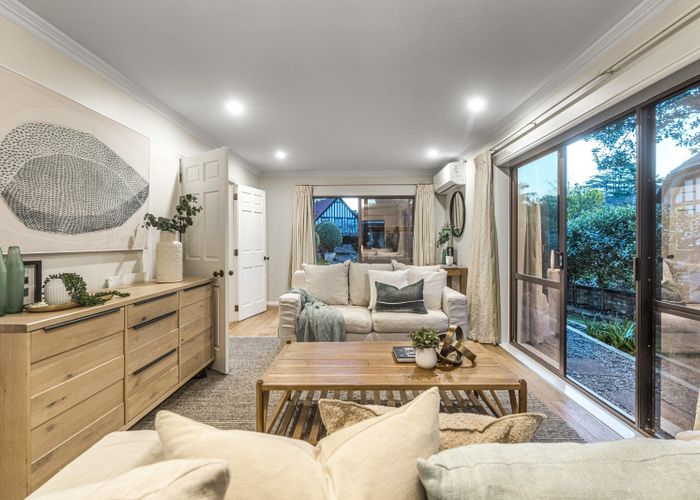  at 2/174 Upland Road, Remuera, Auckland