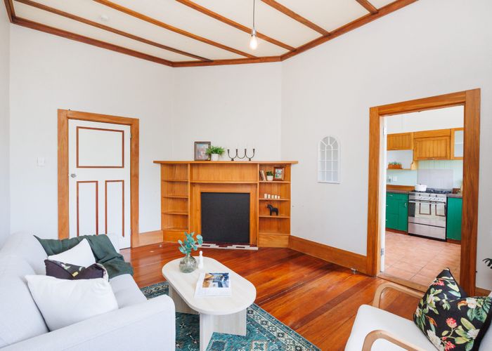  at 110 Featherston Street, Takaro, Palmerston North, Manawatu / Whanganui