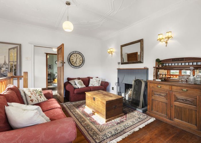  at 17 Burrows Avenue, Karori, Wellington, Wellington
