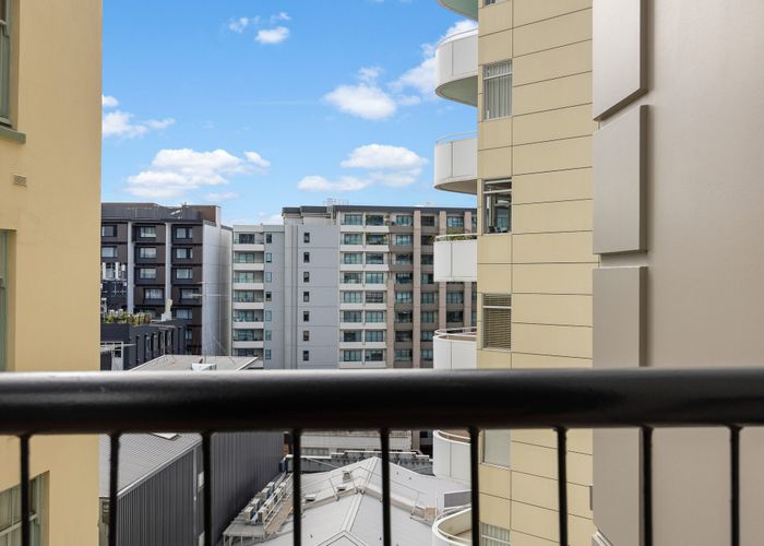  at 6E/2 Eden Crescent, City Centre, Auckland City, Auckland