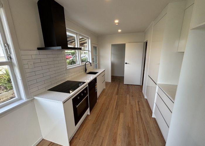  at 13 Verbena Road, Birkdale, Auckland