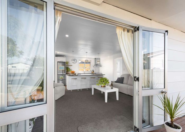  at 28 Newton Place, Westbrook, Palmerston North