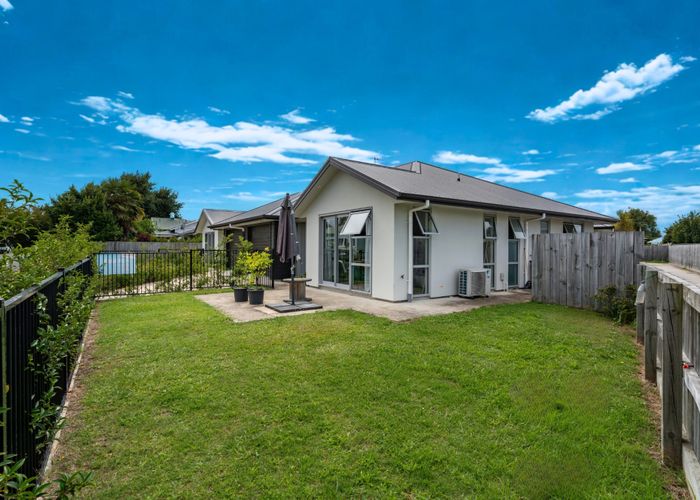  at 2/11 Miro Street, Maeroa, Hamilton, Waikato