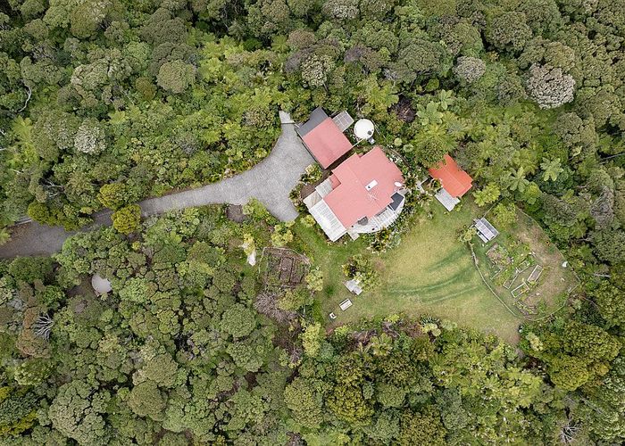  at 16 La Trobe Track, Karekare, New Lynn