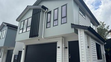  at 16D Woodhouse Place, West Harbour, Auckland