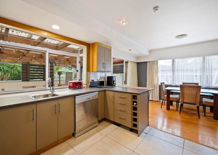  at 26 Willoughby Avenue, Howick, Manukau City, Auckland