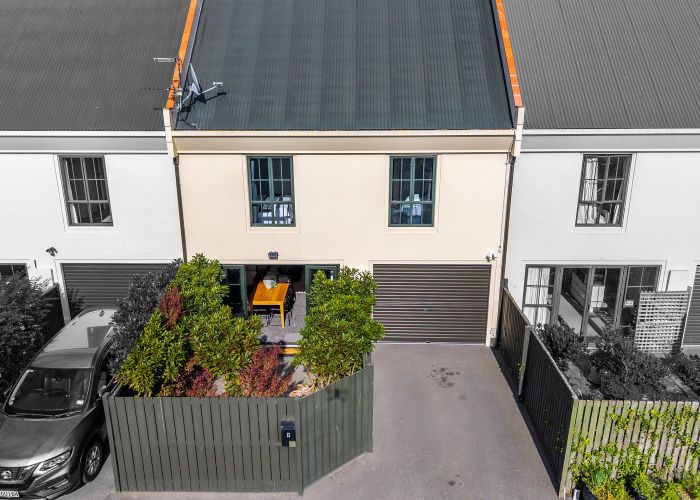  at 7 Gracefield Avenue, Christchurch Central, Christchurch