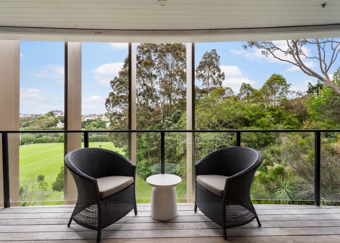  at 305/8 Kingsland Terrace, Kingsland, Auckland City, Auckland