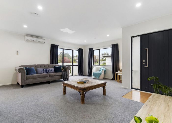  at 39 Garton Drive, Massey, Waitakere City, Auckland