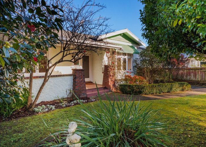 at 18 Milverton Avenue, Hokowhitu, Palmerston North, Manawatu / Whanganui