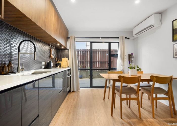  at 1F/47 Ireland Road, Panmure, Auckland