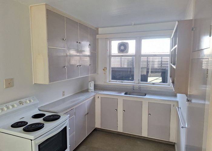  at 2/41 Springfield Rd, St. Albans, Christchurch City, Canterbury
