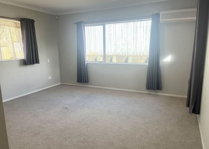  at 42 Raphoe Road, Flat Bush, Manukau City, Auckland