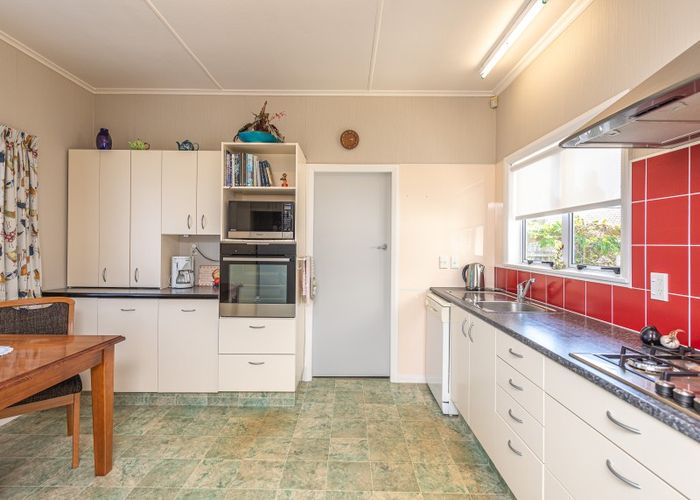  at 98 Alma Road, Gonville, Whanganui