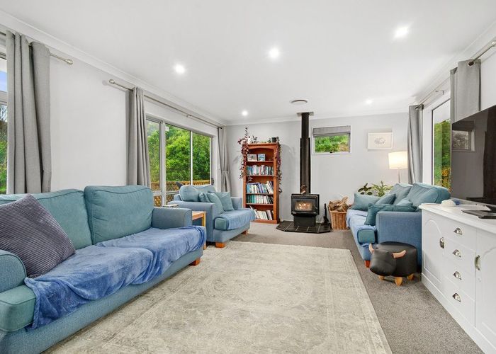  at 202 Dowse Drive, Maungaraki, Lower Hutt, Wellington