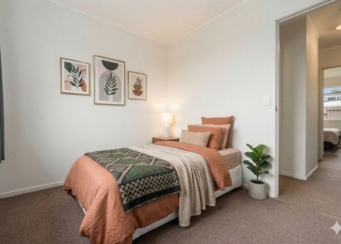  at 2/174 Birkdale Road, Birkdale, North Shore City, Auckland