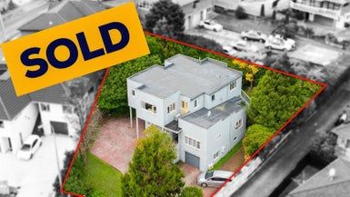  at 142 Hillsborough Road, Hillsborough, Auckland