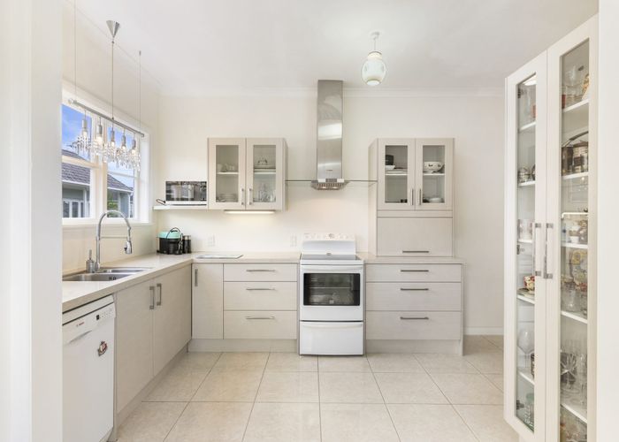 at 31 Tasman Avenue, Mount Albert, Auckland