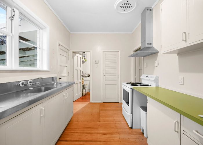  at 4 Fergusson Street, Hamilton East, Hamilton, Waikato