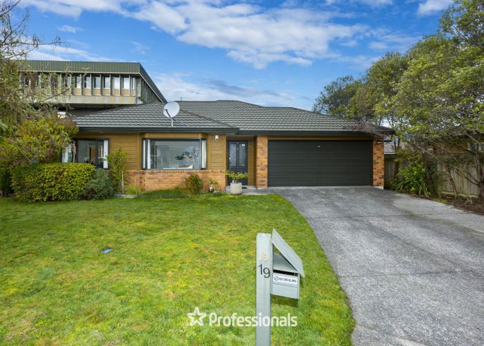  at 19 Talbot Grove, Trentham, Upper Hutt