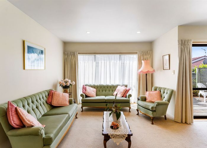  at 34B Nile Road, Milford, Auckland