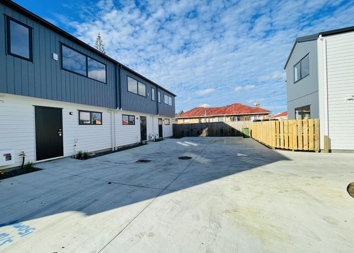  at 3 Norfolk place, Papatoetoe, Manukau City, Auckland