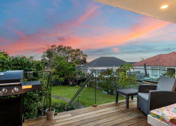  at 56 Lake Road, Devonport, North Shore City, Auckland