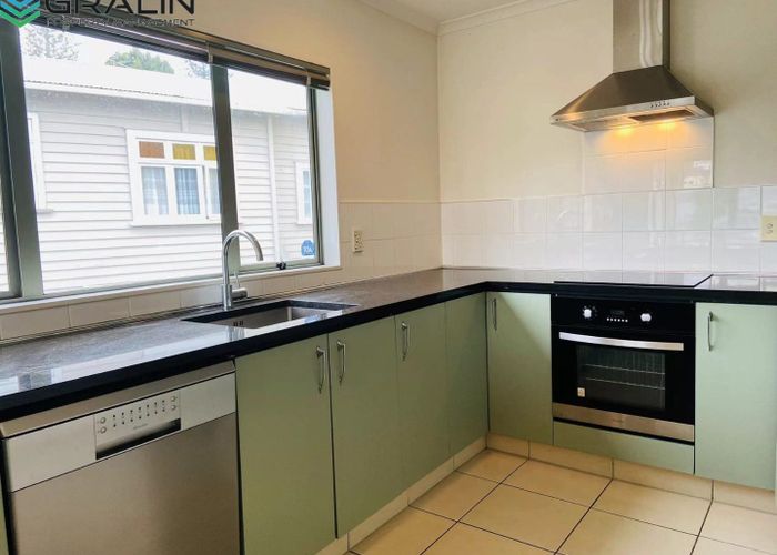  at 15 Nikau Street, New Lynn, Waitakere City, Auckland