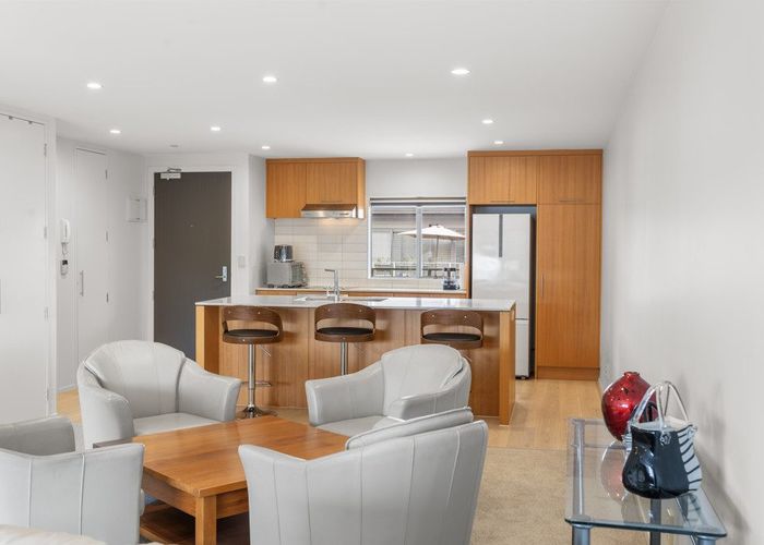  at 307/252 Centreway Road, Orewa, Orewa