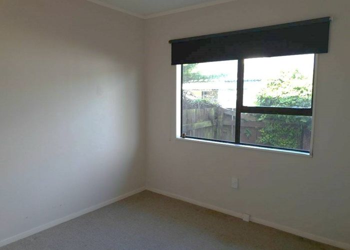  at 8A Weymouth Grove, Wainuiomata, Lower Hutt