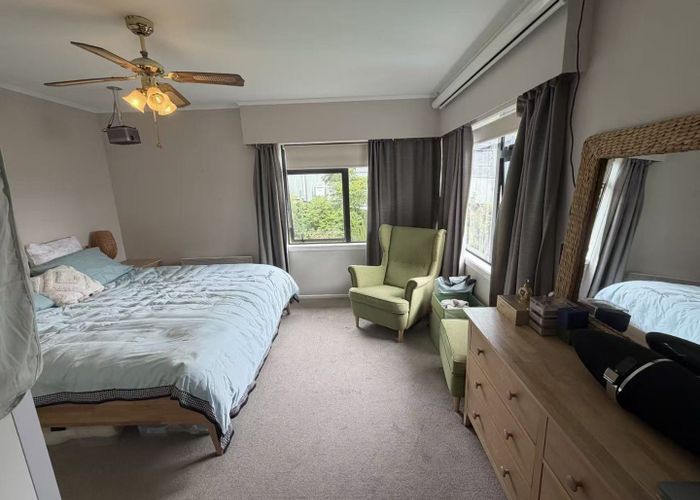  at 26 Philson Terrace, Browns Bay, North Shore City, Auckland