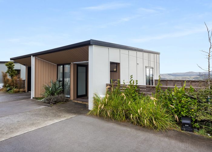  at 36 Red Beech Avenue, Woodridge, Wellington