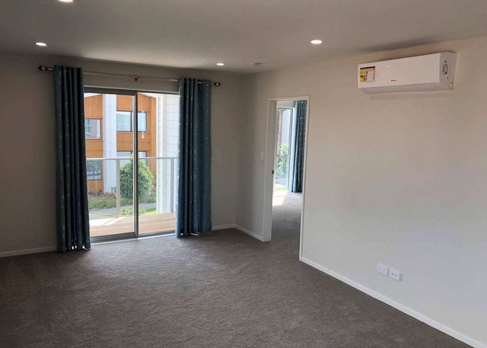  at 5 Quarters Lane, Beachlands, Manukau City, Auckland