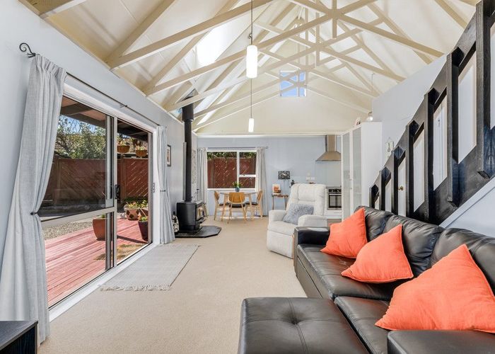  at 9 Postgate Drive, Whitby, Porirua, Wellington