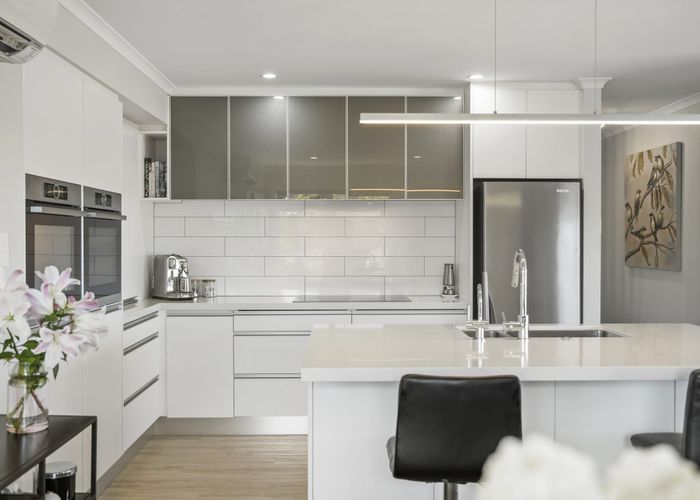  at 1/18 Abercrombie Street, Howick, Auckland