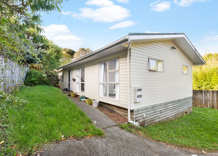  at 3/723 Swanson Road, Swanson, Waitakere City, Auckland