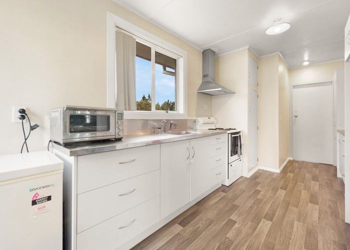  at 4 Hamilton Street, East Gore, Gore