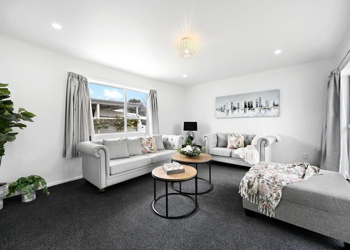  at 5 Lovelock Place, Chartwell, Hamilton