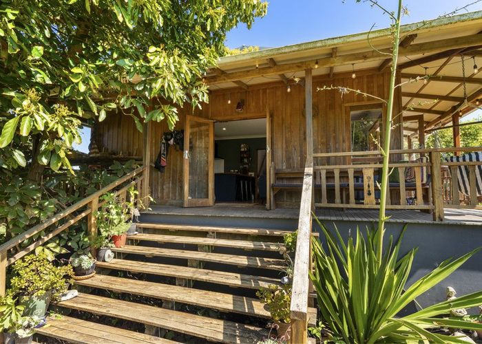 at 38 Pauls Road, Whanganui East, Whanganui