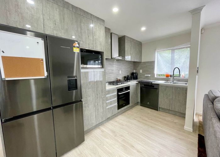  at 9 Navan Place, Dannemora, Auckland