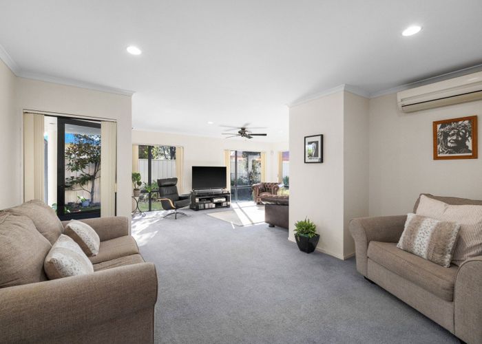  at 48 Kensington Drive, Taradale, Napier