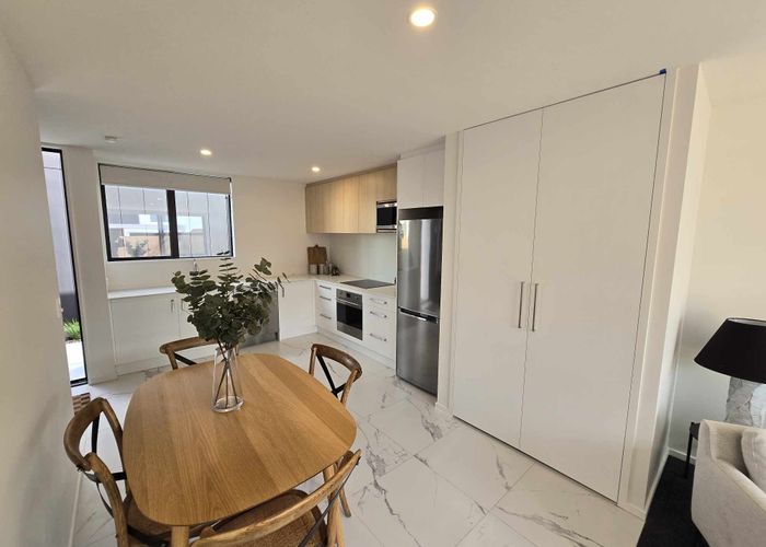  at 2/6 Rotherham Street, Riccarton, Christchurch