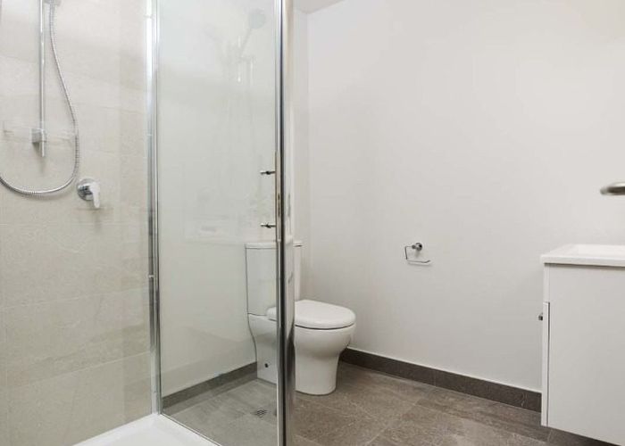  at 2/10 Parson Lane, Papatoetoe, Manukau City, Auckland