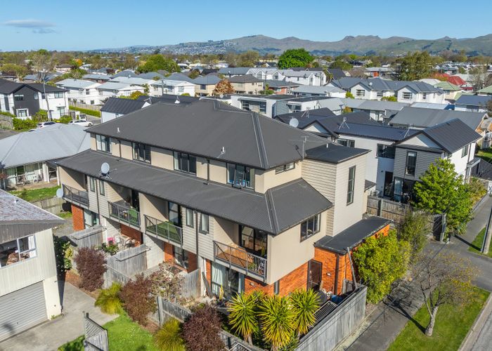  at 2/130 Packe Street, Edgeware, Christchurch City, Canterbury
