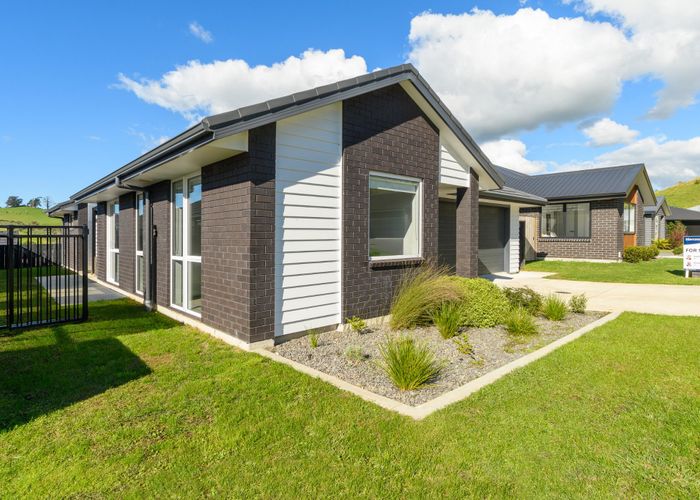  at 10 Kokopu Lane, Ohauiti, Tauranga, Bay Of Plenty