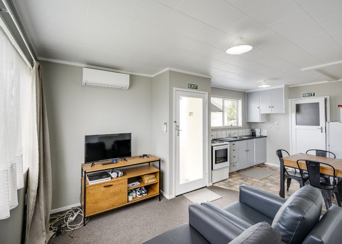  at 7b Devonshire Place, Taradale, Napier, Hawke's Bay