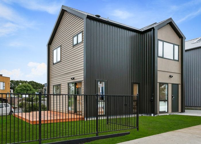  at 39 Bristol Freighter Road, Hobsonville, Auckland