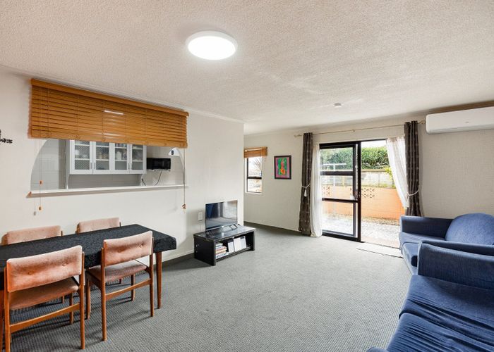  at 3/106 MacFarlane Street, Hamilton East, Hamilton