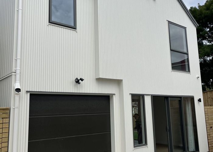  at 26 Oreil Avenue, Westgate, Waitakere City, Auckland
