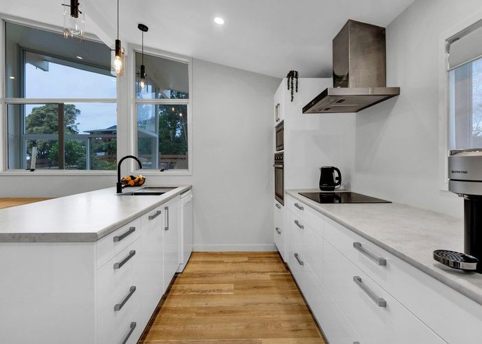  at 9 Bronte Place, Whalers Gate, New Plymouth